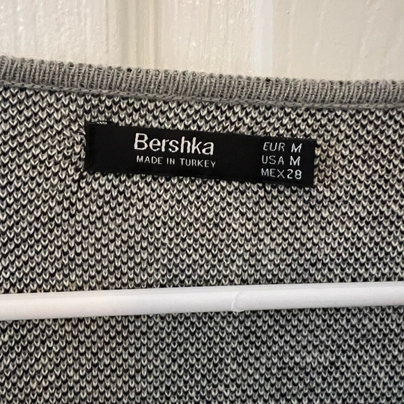 Bershka Grey Plaid Cardigan size M - Picture 5 of 5